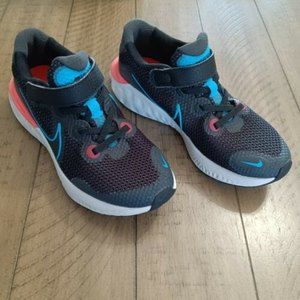 Nike Renew Run Kids Size 1.5 CT1436 090